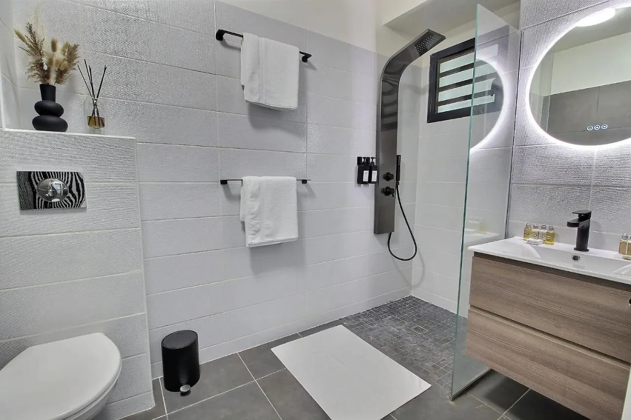 פור-דה-פראנס Appartement Sky Blue 0*,  מרטיניק